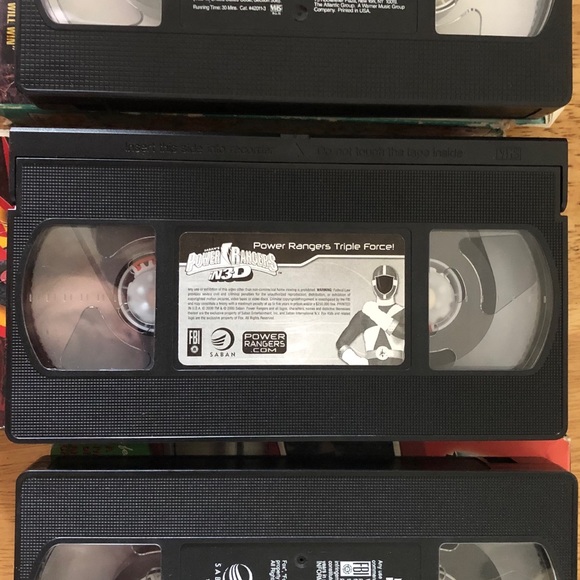 Three Power Rangers VHS. - Picture 2 of 2